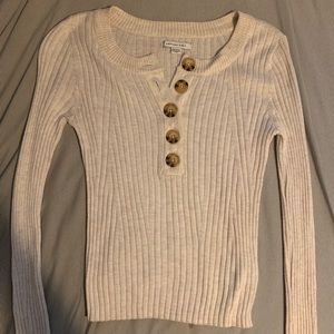 American Eagle cream sweater